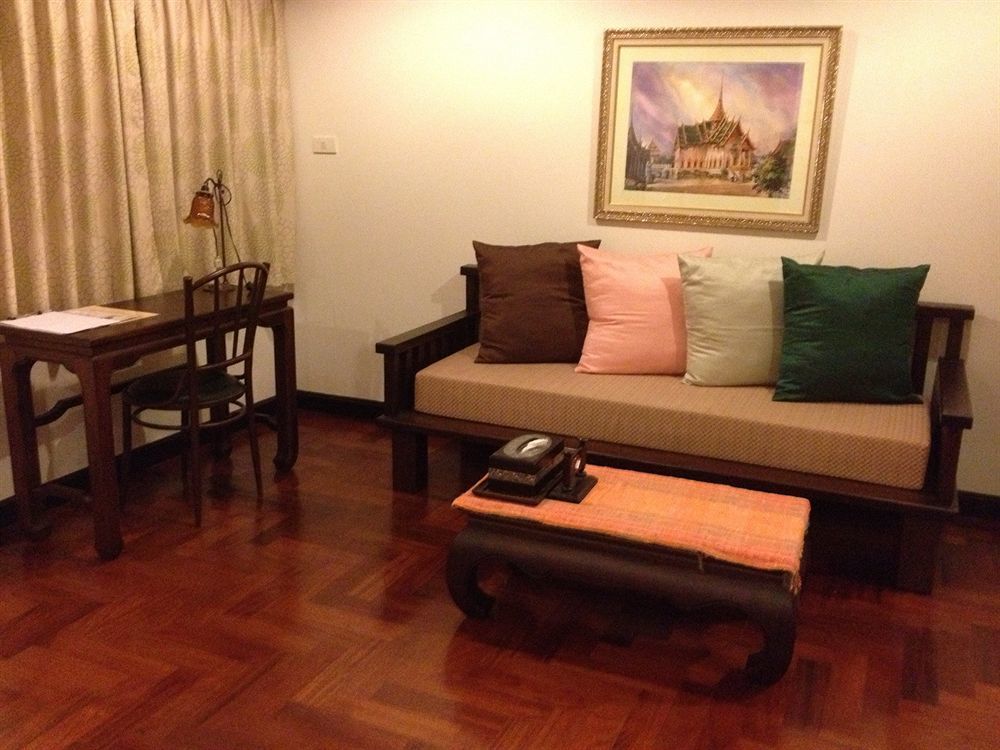 Cucumber Inn Suite Pattaya Exterior photo